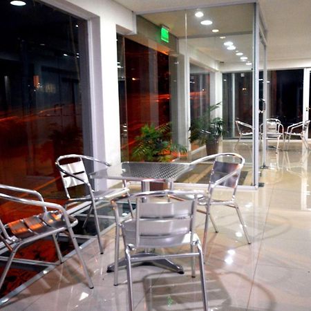 Hosteria Casa Blanca Iguazu Puerto Iguazu Exterior photo